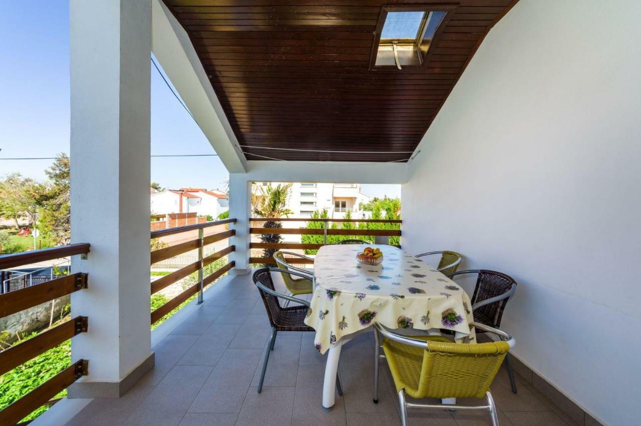 Apartment Matkos - With Garden And Terrace Nin Exteriér fotografie